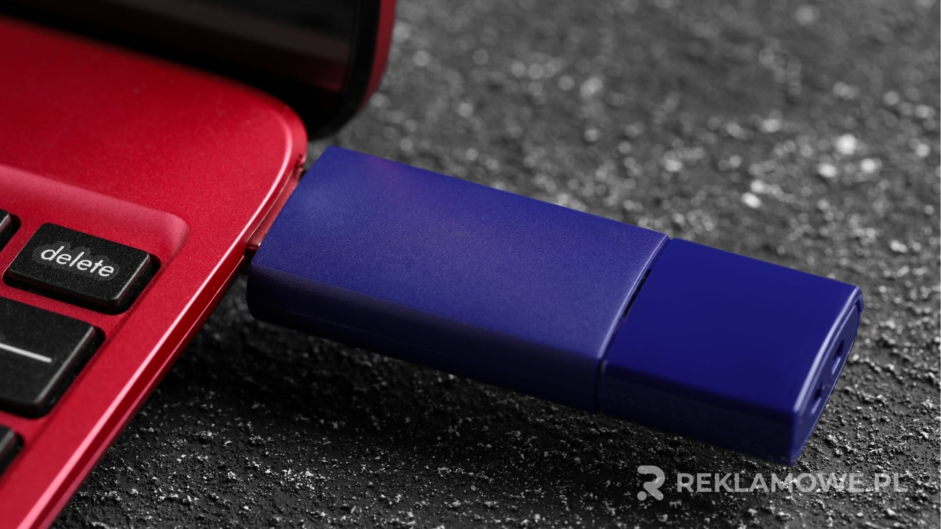 Ekologiczne gadżety reklamowe na biurku